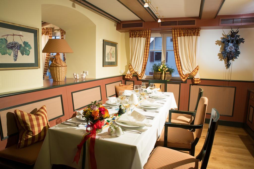 Landhotel Restaurant Zur Krone Gottenheim Exterior foto