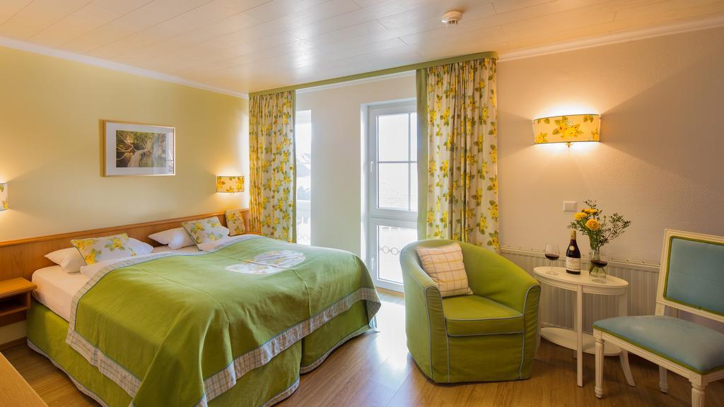 Landhotel Restaurant Zur Krone Gottenheim Quarto foto