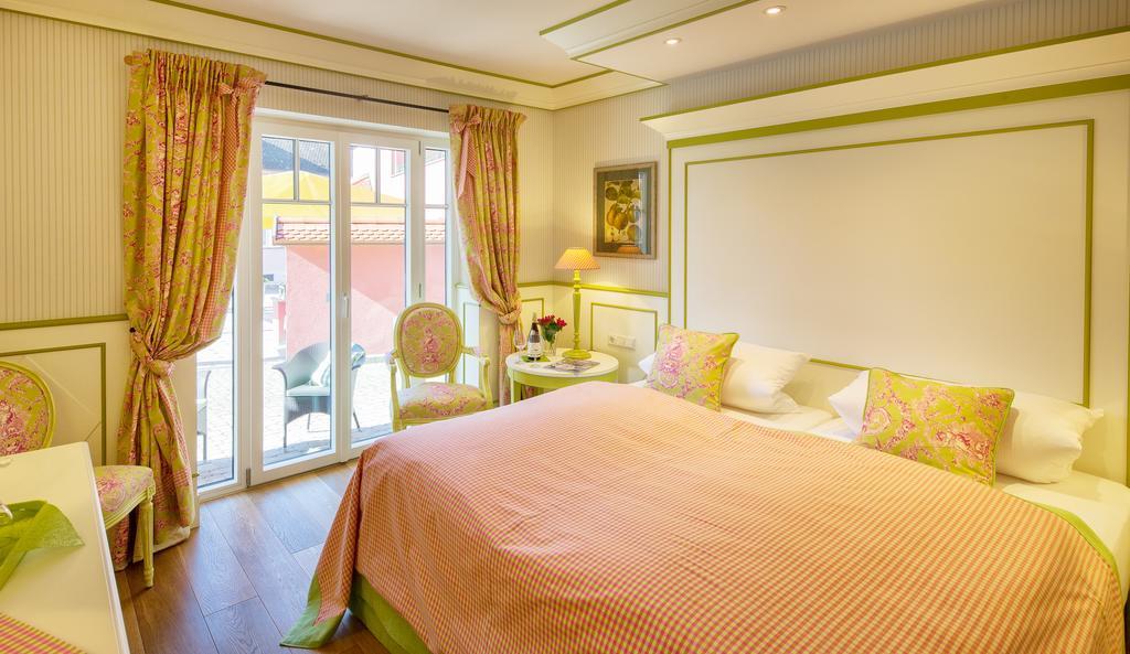 Landhotel Restaurant Zur Krone Gottenheim Quarto foto